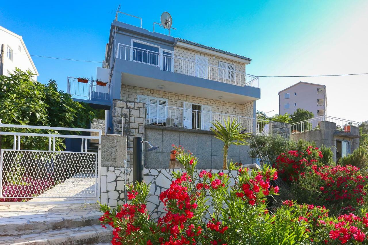 Villa Uno Trogir Exterior foto