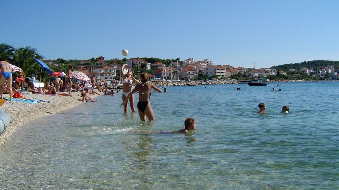 Villa Uno Trogir Exterior foto
